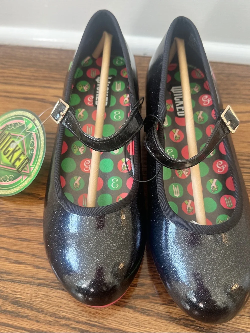 NWT Wicked Elphaba Girls Sparkle Mary Jane Shoes in Black 2